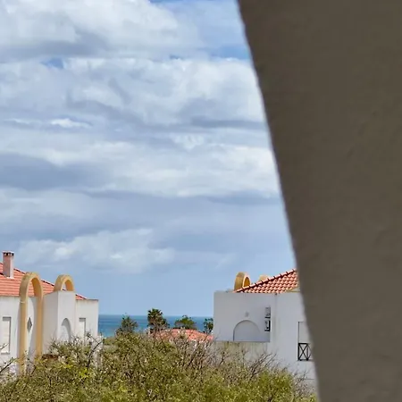 In Altura, Algarve With Balcony Near And Town Center *